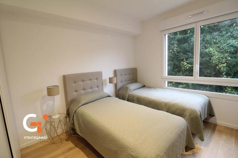 Appartement - 77 m² - 3 pièces