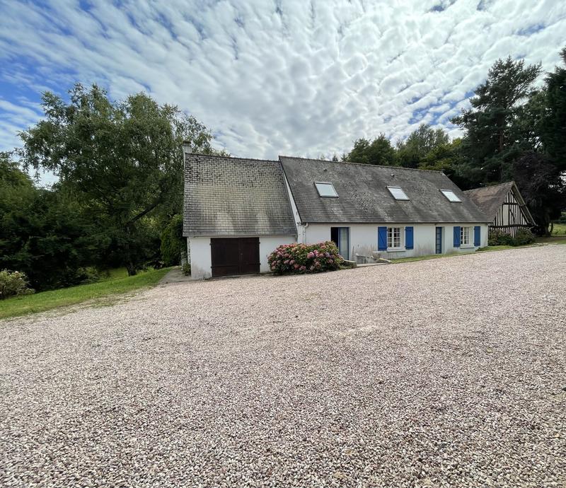 Maison ancienne - 175 m² - 8 pièces