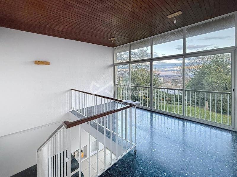 Maison - 162 m² - 6 pièces