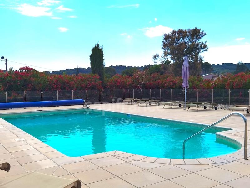 Maison - 85 m² - 3 pièces