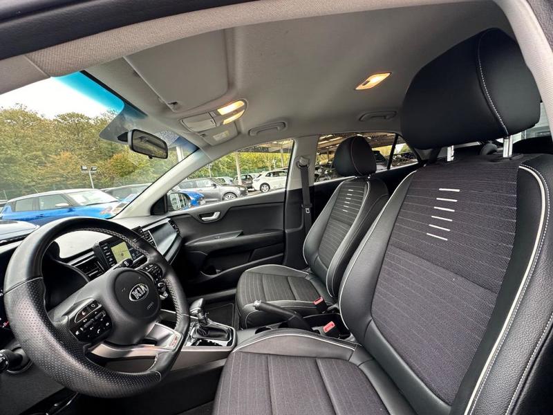 Kia Rio IV 1.0 t-Gdi 120 Isg 6cv Gt Line Dct7