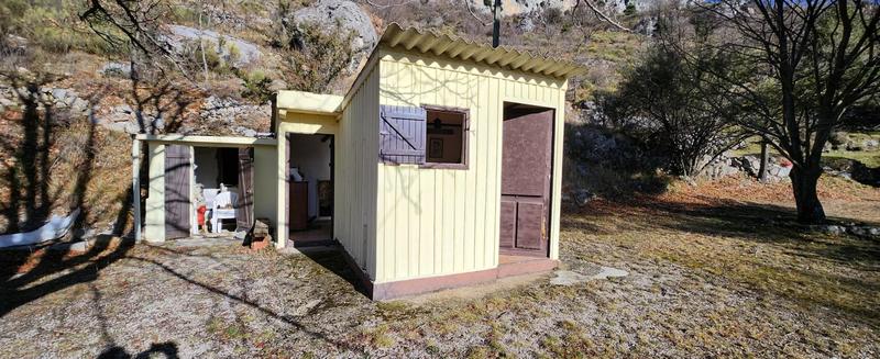 Terrain inconstructible - 3 920 m²