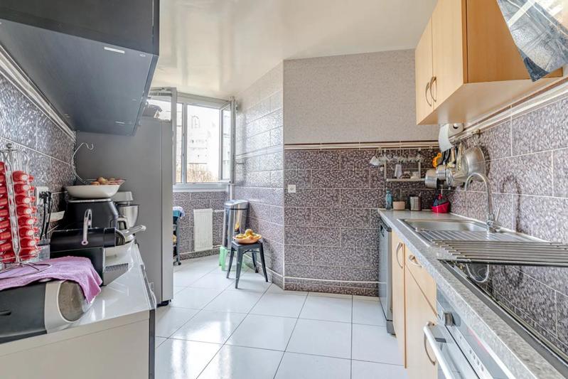 Appartement - 90 m² - 5 pièces