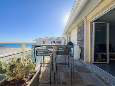 Appartement - 90 m² - 4 pièces