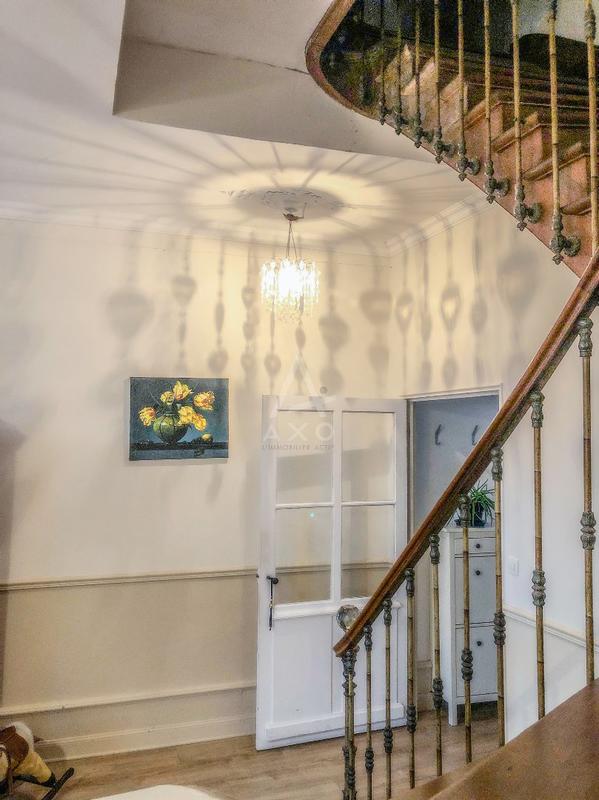 Maison de ville - 180 m² - 7 pièces