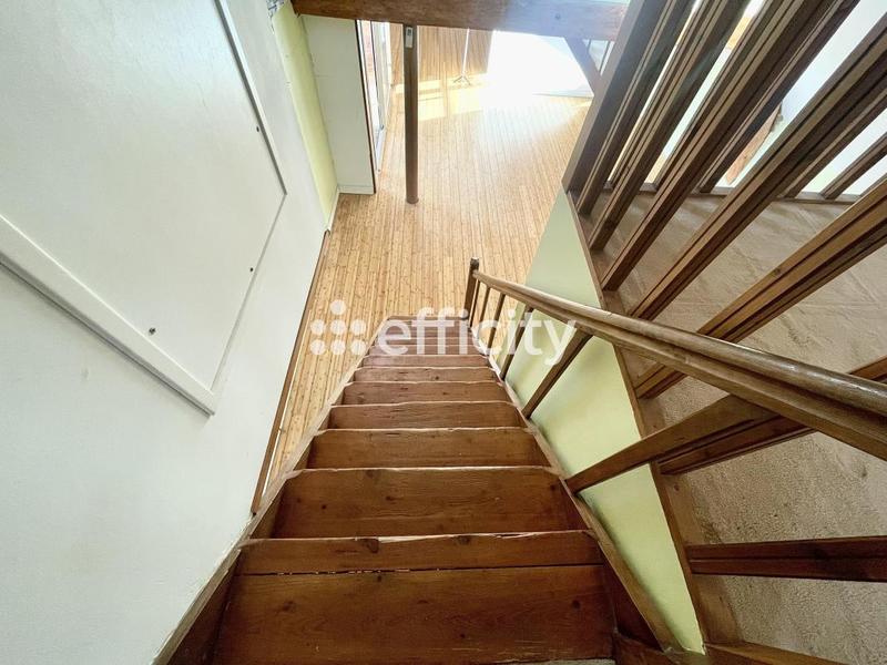 Appartement ancien - 89 m² - 4 pièces