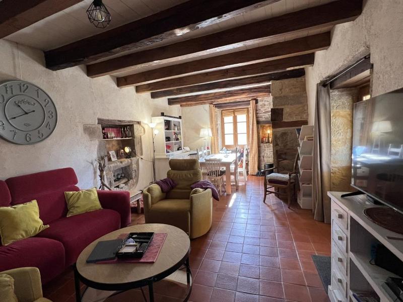 Maison - 230 m² - 11 pièces