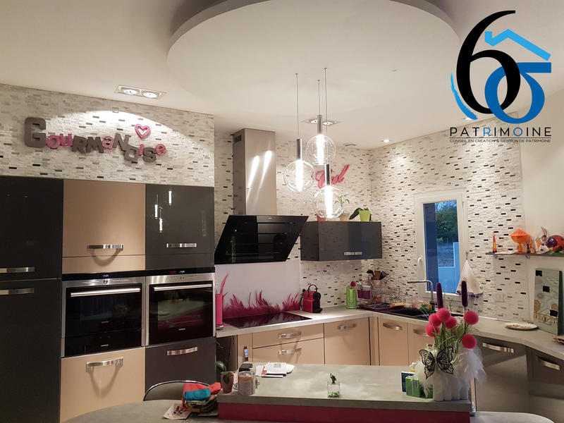 Maison contemporaine - 141 m² - 5 pièces