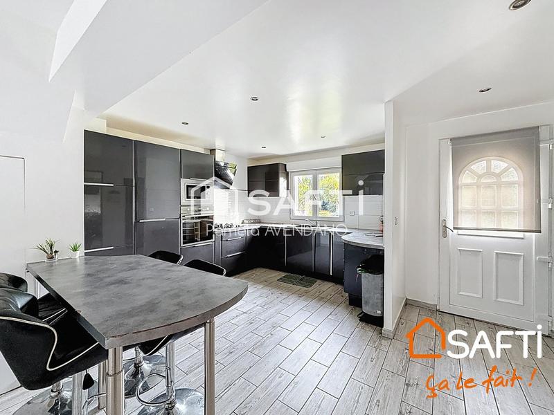 Maison - 133 m² - 6 pièces