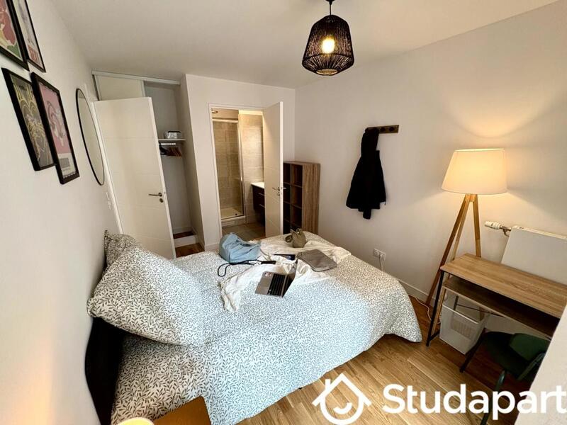 Chambre - 22 m² - 1 pièce