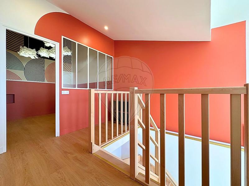 Maison - 177 m² - 6 pièces