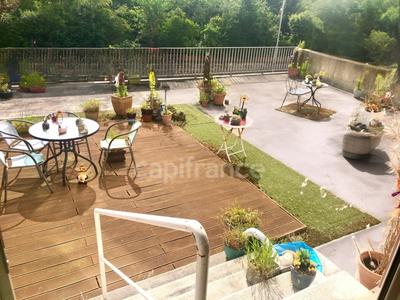 Appartement - 81 m² - 5 pièces