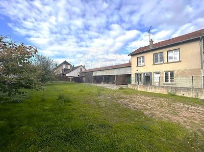 Maison - 80 m² - 4 pièces