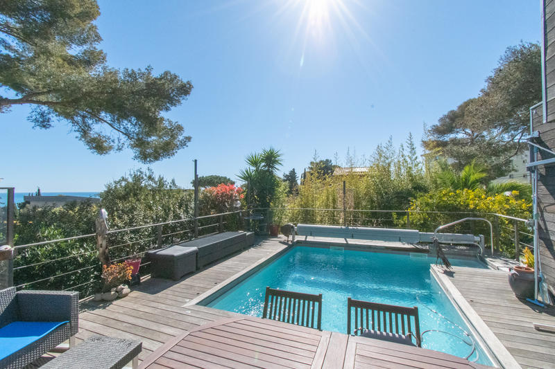 Maison - 100 m² - 4 pièces