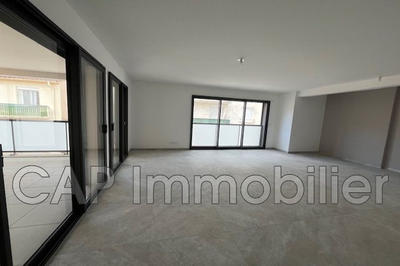 Appartement - 97 m² - 3 pièces