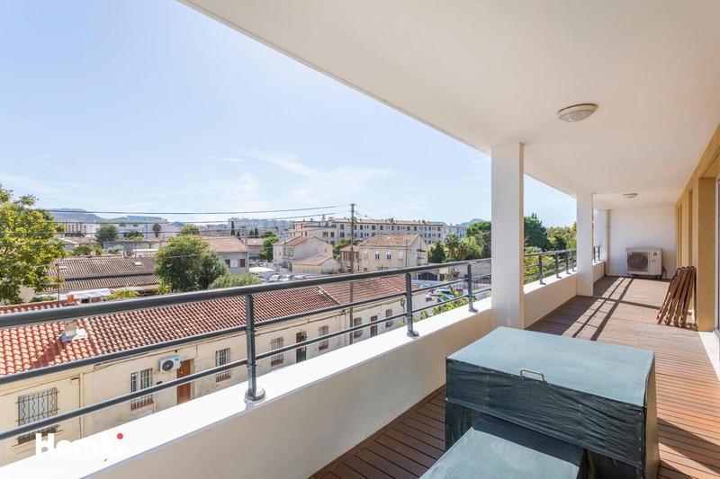 Appartement - 81 m² - 4 pièces