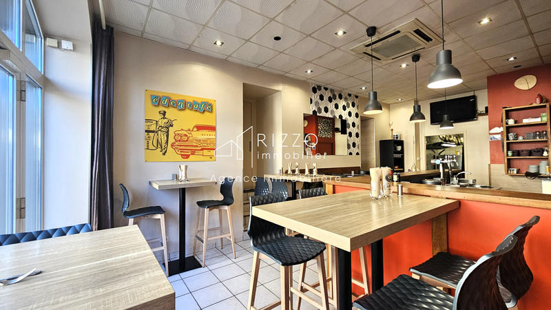 Fonds de commerce - Magasins - 110 m²