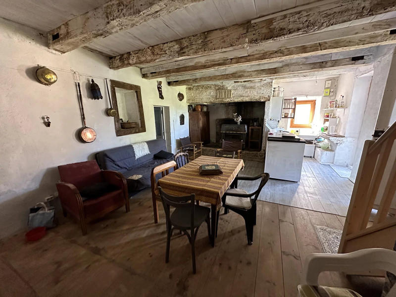 Appartement - 100 m² - 4 pièces