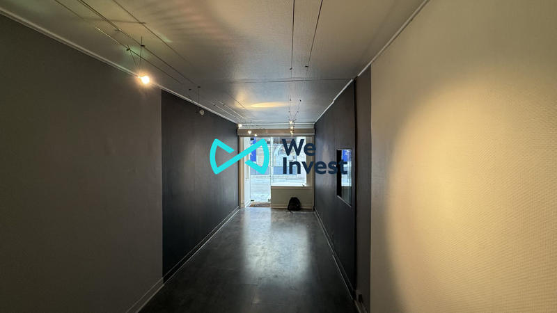 Local commercial - 21 m² - 1 pièce