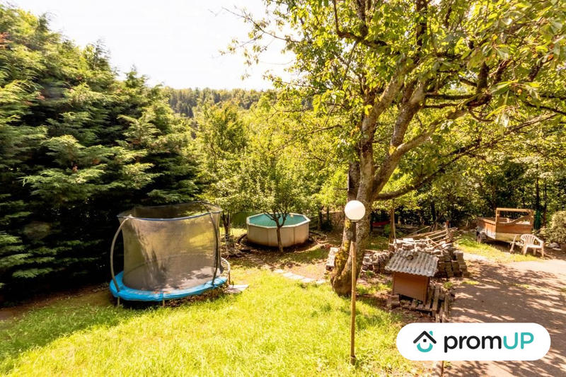 Maison - 200 m² - 7 pièces