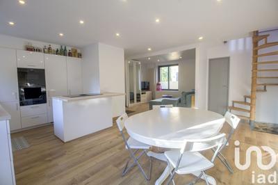 Maison de ville - 81 m² - 5 pièces