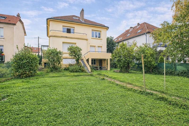 Appartement - 80 m² - 3 pièces