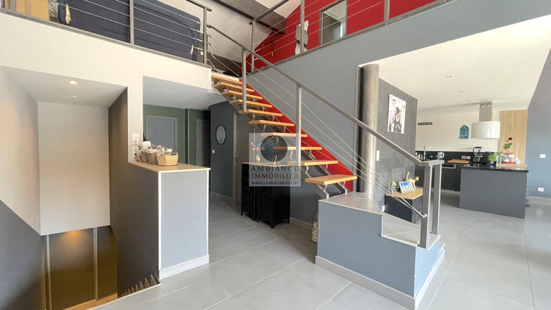 Appartement - 170 m² - 7 pièces