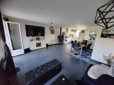 Maison - 70 m² - 5 pièces