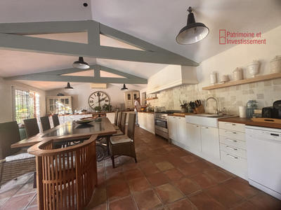 Maison - 156 m² - 5 pièces