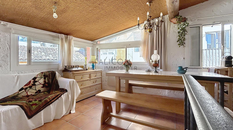 Maison de village - 94 m² - 6 pièces