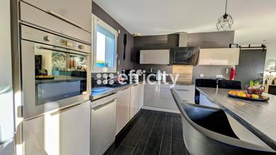 Pavillon - 100 m² - 5 pièces