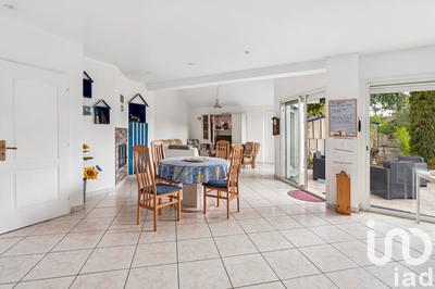 Maison - 117 m² - 4 pièces