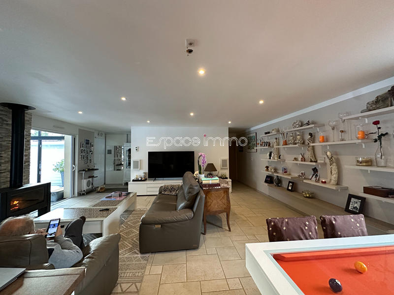 Maison - 165 m² - 6 pièces