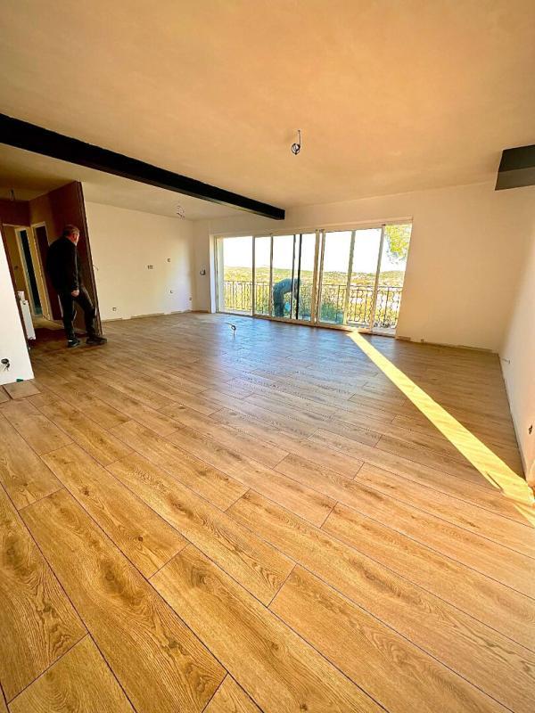 Maison - 195 m² - 8 pièces