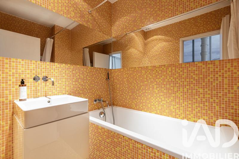 Loft - 196 m² - 5 pièces