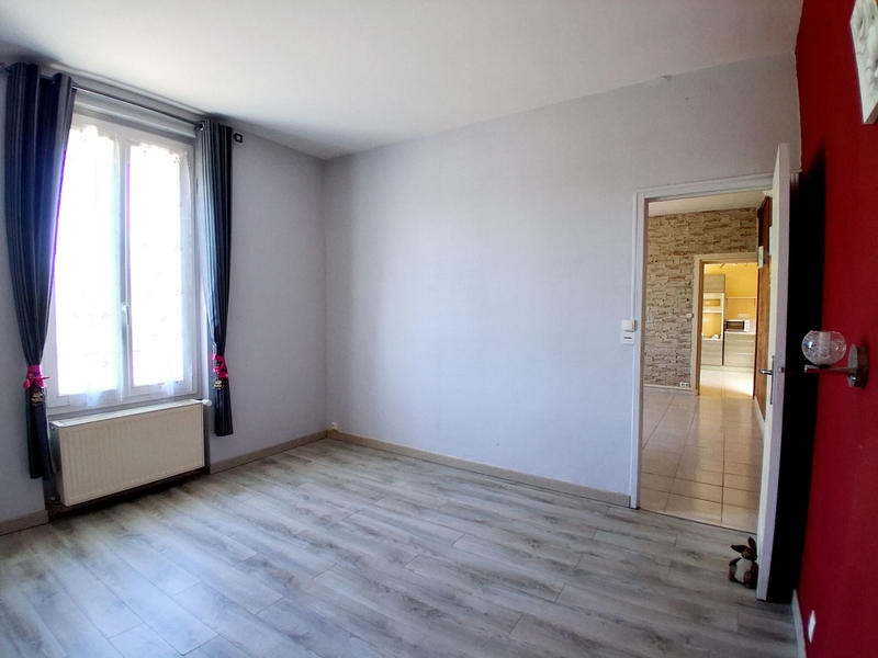 Maison - 86 m² - 4 pièces