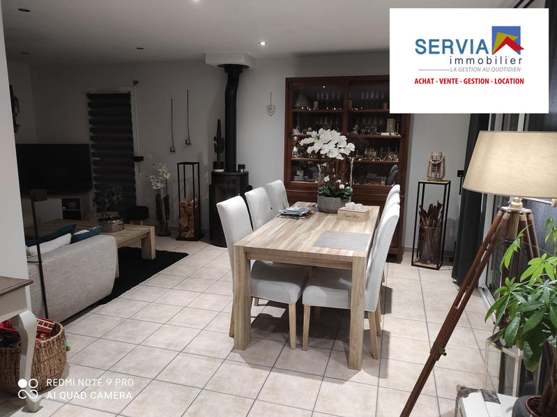 Maison - 96 m² - 5 pièces