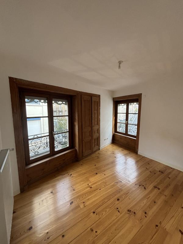 Appartement - 75 m² - 4 pièces