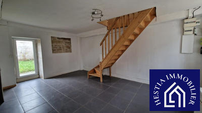 Maison - 151 m² - 8 pièces