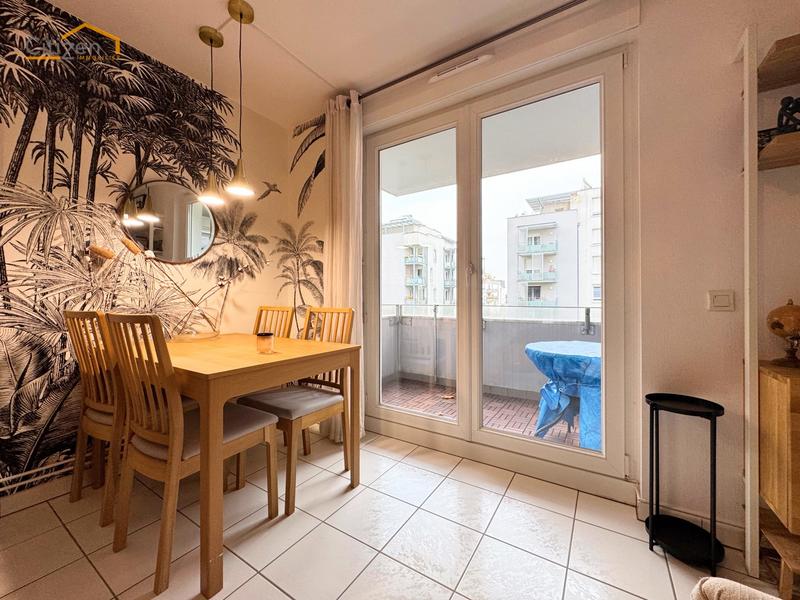 Appartement - 70 m² - 3 pièces