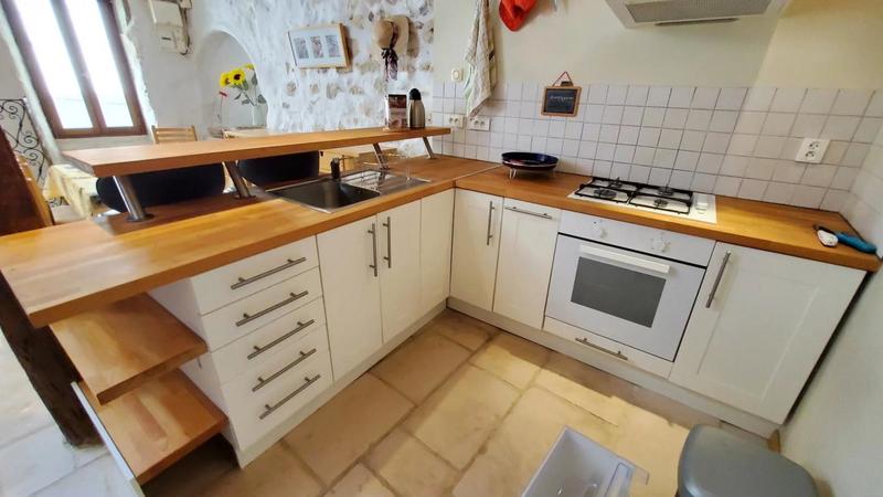 Maison de village - 81 m² - 3 pièces