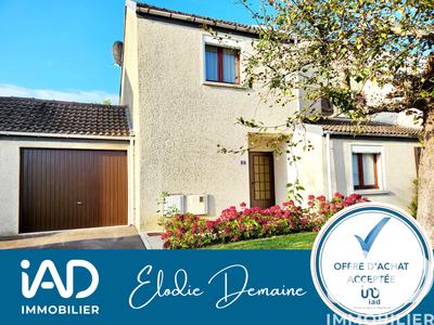 Maison - 95 m² - 6 pièces