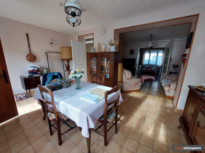 Maison - 88 m² - 5 pièces