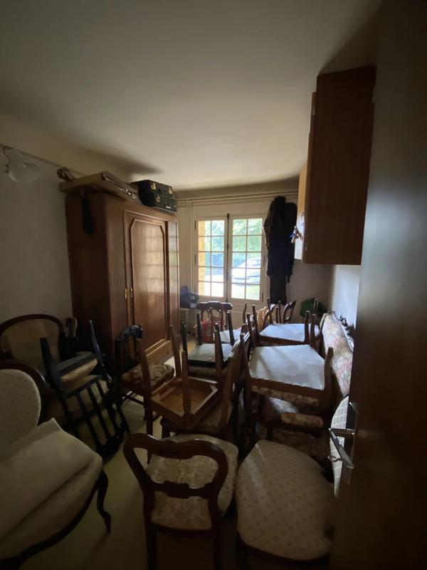 Maison - 250 m² - 6 pièces