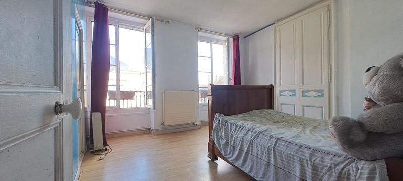 Immeuble - 250 m² - 10 pièces