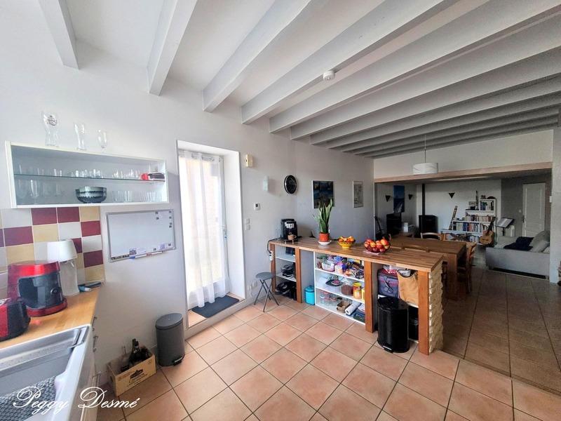 Maison en pierre - 101 m² - 5 pièces