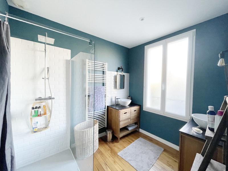 Maison - 137 m² - 6 pièces