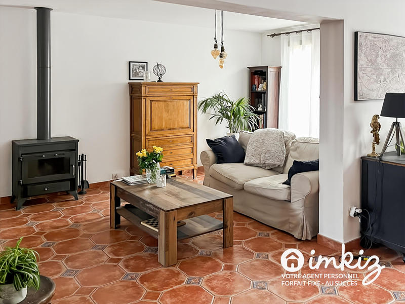 Maison - 228 m² - 8 pièces