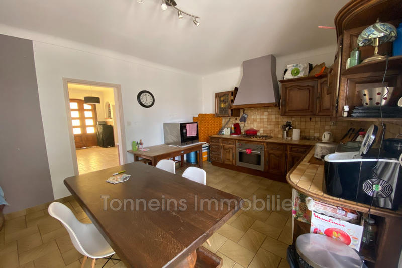 Maison - 257 m² - 6 pièces