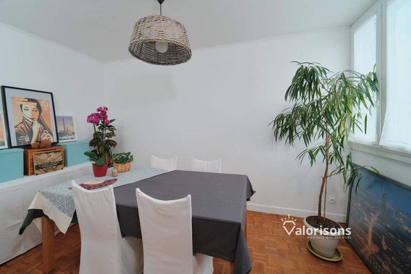 Appartement - 72 m² - 3 pièces